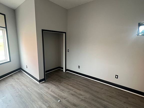 2nd image of 7 Avenue D #5