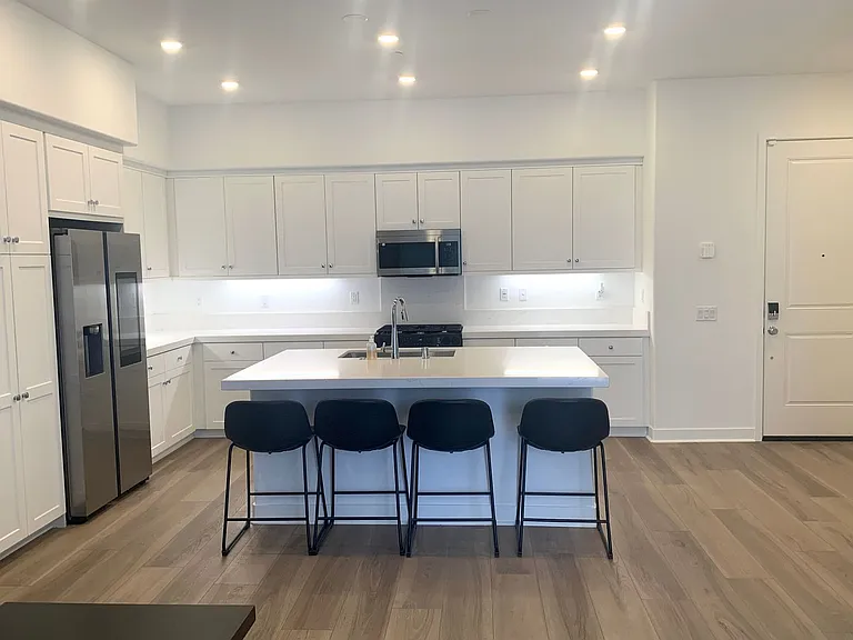 27226 Cranmore Way #202 — Photo 9