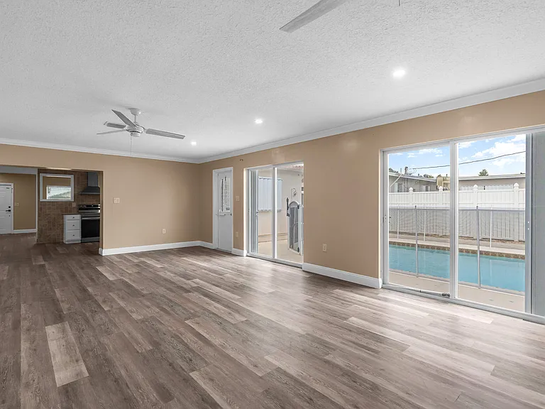 3201 Alice Dr — Photo 19