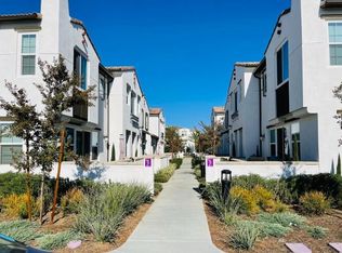 30316 Town Square Dr #1, Menifee, CA 92584