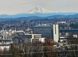 772 SW Broadway Dr #3, Portland, OR 97201