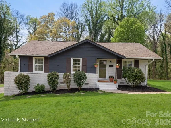 1423 Chelveston Dr, Charlotte, NC 28208