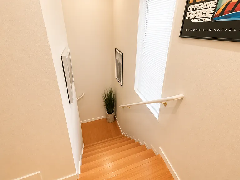 N Sierra Duplex — Photo 27