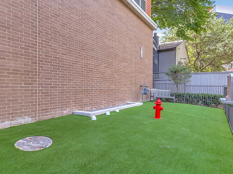 One Oak Grove — Photo 25