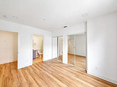 1235 1/2 W 39th Pl — Photo 17