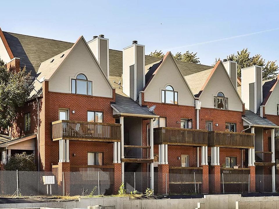1st image of 4111 W Pine Blvd APT 10