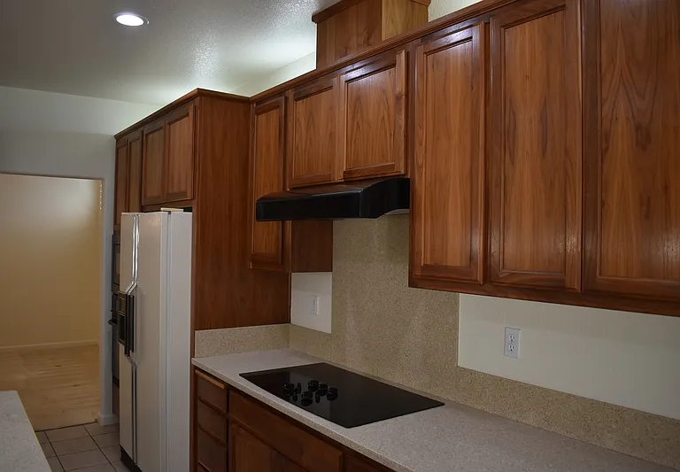 2261 Pillsbury Rd — Photo 17