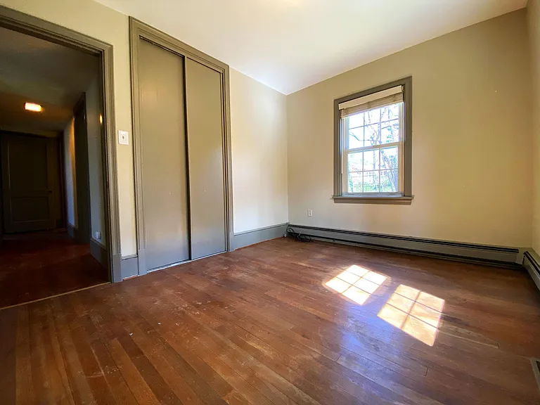 903 Belmore Ave — Photo 24