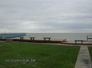 203 Lac Ste Claire Dr, Saint Clair Shores, MI