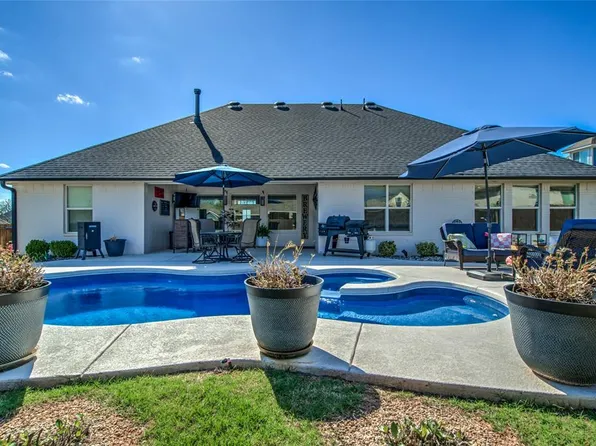 18508 Windy Ridge Rd, Edmond, OK 73012