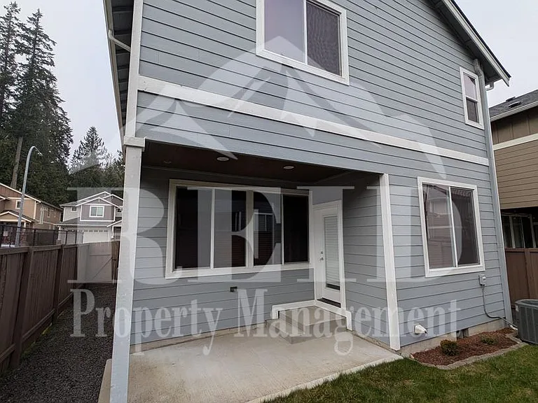 3887 Portside Dr — Photo 44