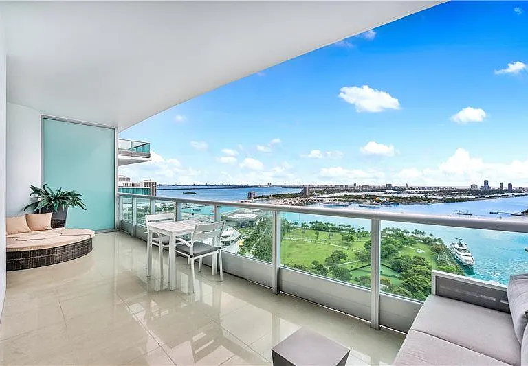 900 Biscayne Blvd #3109 — Photo 1
