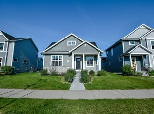 1820 Autumn Lake Pkwy, Madison, WI 53718