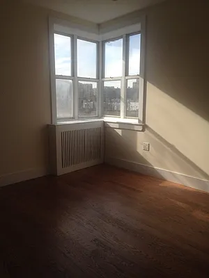 Rented by Bohemia Realty Group | media 9