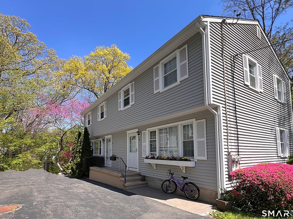 1st image of 33 East Hills Drive #33