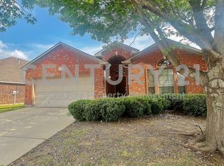 1602 Deer Crossing Dr, Arlington, TX 76002