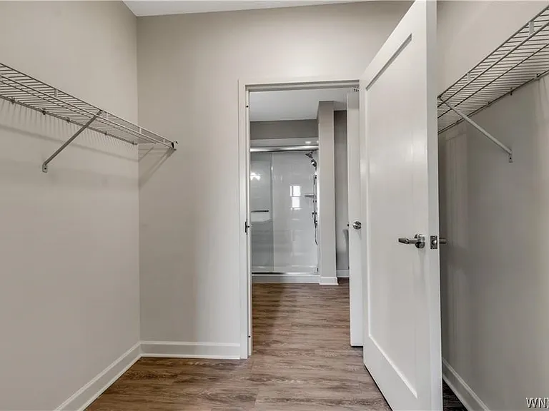 5712 Main St #240 — Photo 4