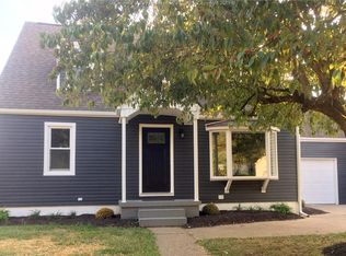 128 English Rd, Point Pleasant, WV 25550