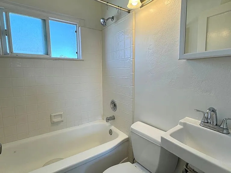 367wall — Photo 12