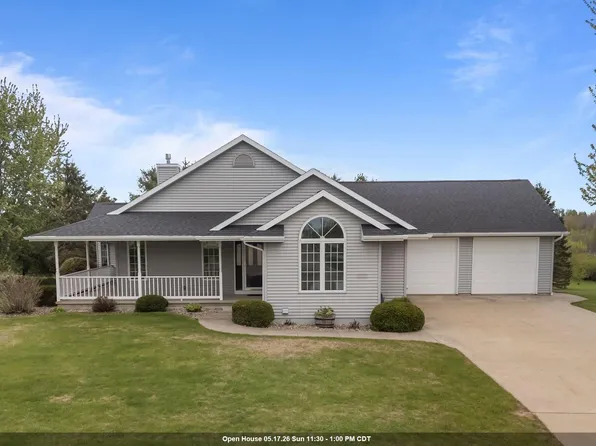 118 Honeysuckle Dr, Hortonville, WI 54944