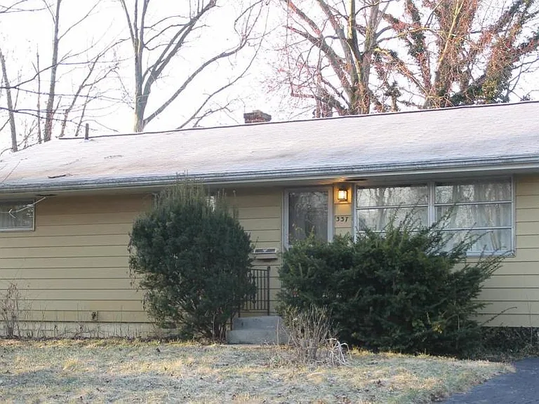 337 E Clearview Ave — Photo 1