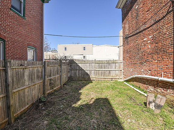 2nd image of 303 W 6th St