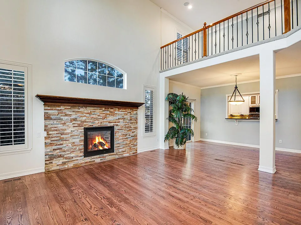 8941 Tappy Toorie Cir