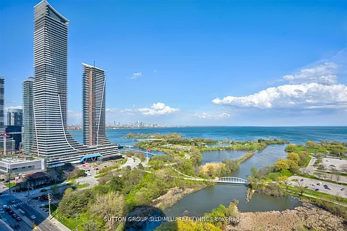 2230 Lake Shore Blvd W Photo 1