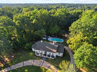 4598 Glore Rd SW, Mableton, GA 30126