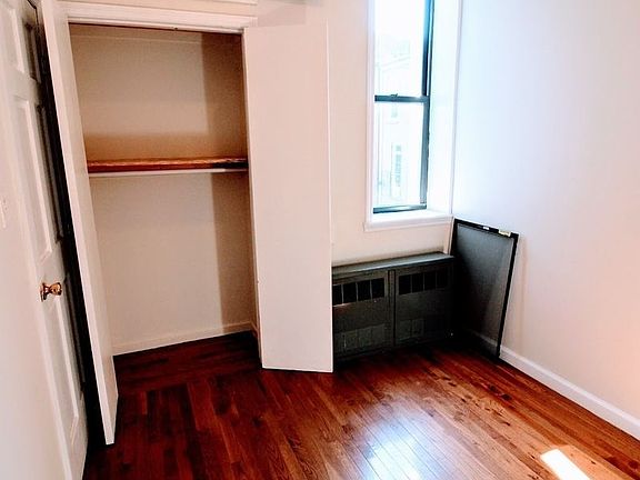 5th image of 200 Patchen Ave #2
