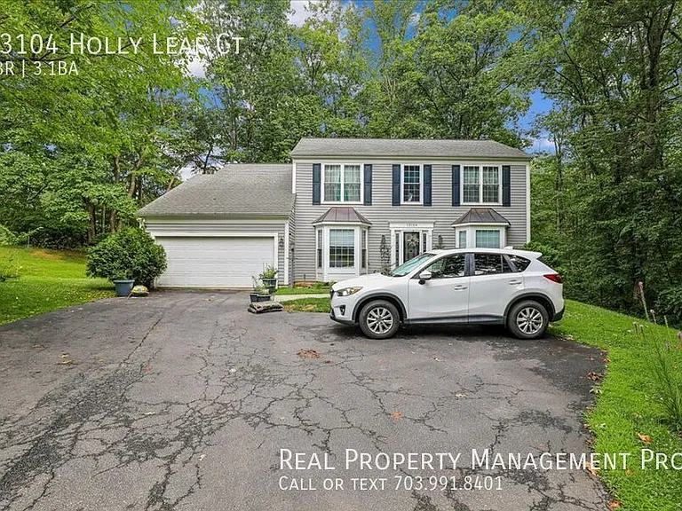 13104 Holly Leaf Ct — Photo 3