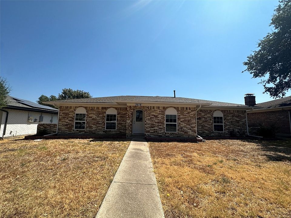 1st image of 2618 Sam Houston Dr