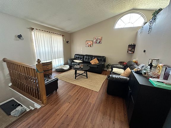4th image of 7217 Bellowind Ct