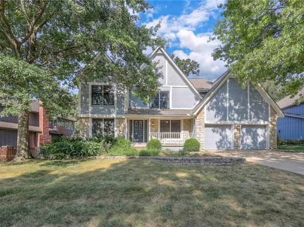 17730 W 68th Ter, Shawnee, KS 66217