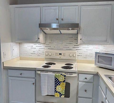 4th image of 500 Romeo Rd Unit 114