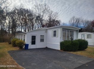 92 Antonia Dr, Jackson, NJ 08527