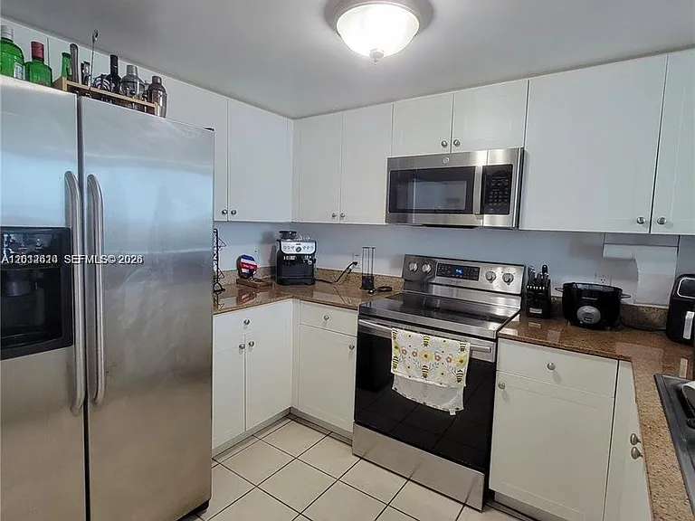 60 NW 37th Ave #1208 — Photo 7