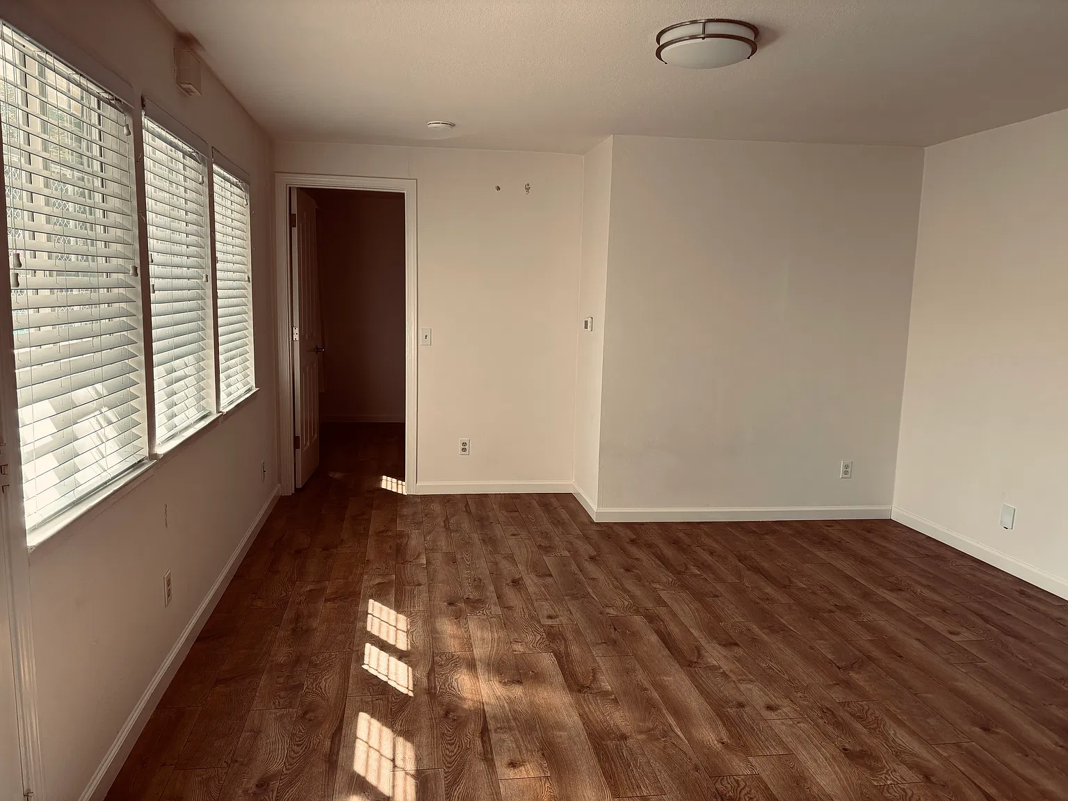 1 bed, 700 sqft, $2,495 — Photo 2