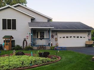 622 Hope St, Prescott, WI 54021