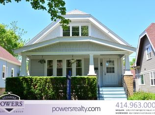 4537 N Marlborough Dr, Shorewood, WI 53211