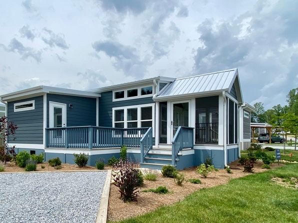 Swayback - 2 Bedrooms Plan, The Hamlet