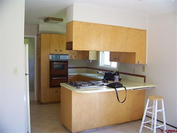 4th image of 111 N 11th St