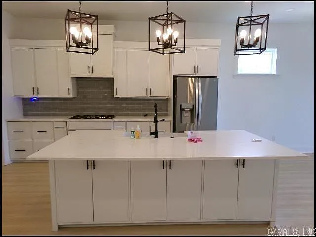 73 Tournay Cir — Photo 3