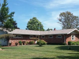 1200 Stinson Ave, Mattoon, IL 61938