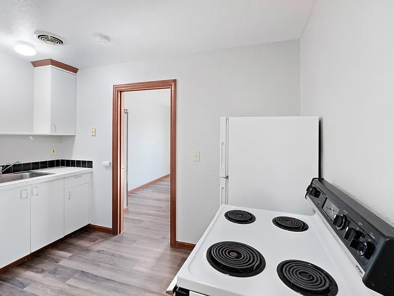 Garfield Street Apartments — Photo 60