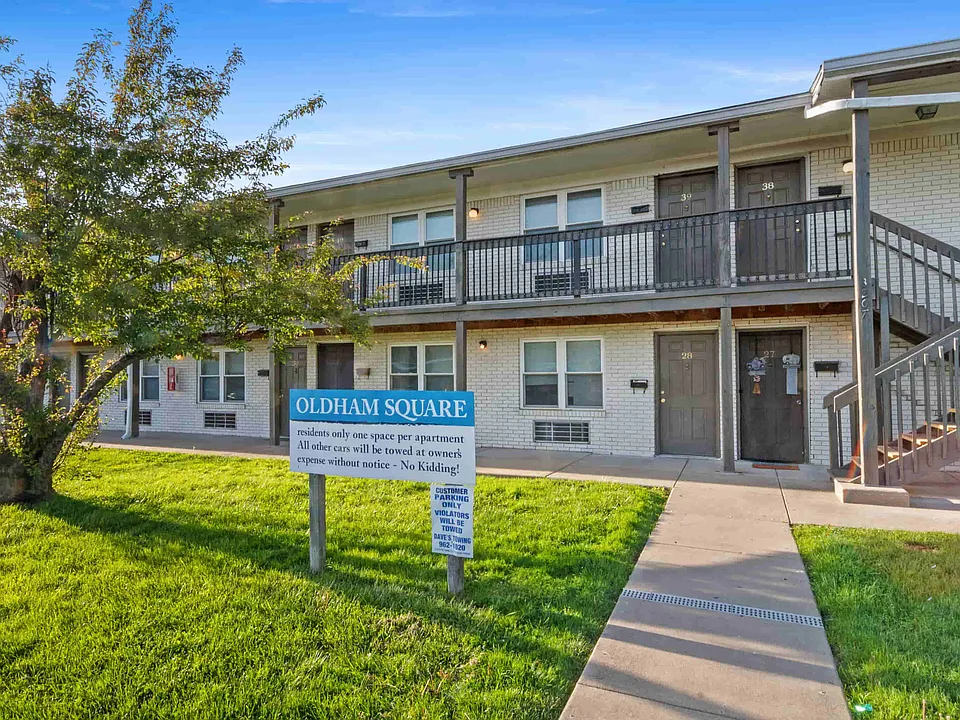 Oldham Square Apartments