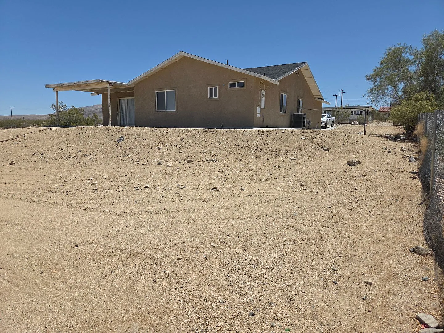 3 Bedroom/ 2 Bathroom - Welcome Home — Photo 4