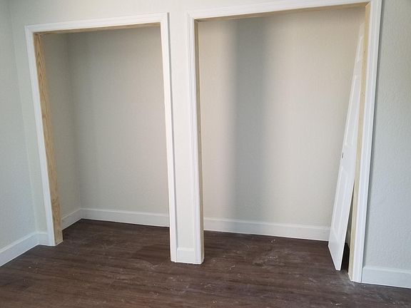 Closet in bedroom 