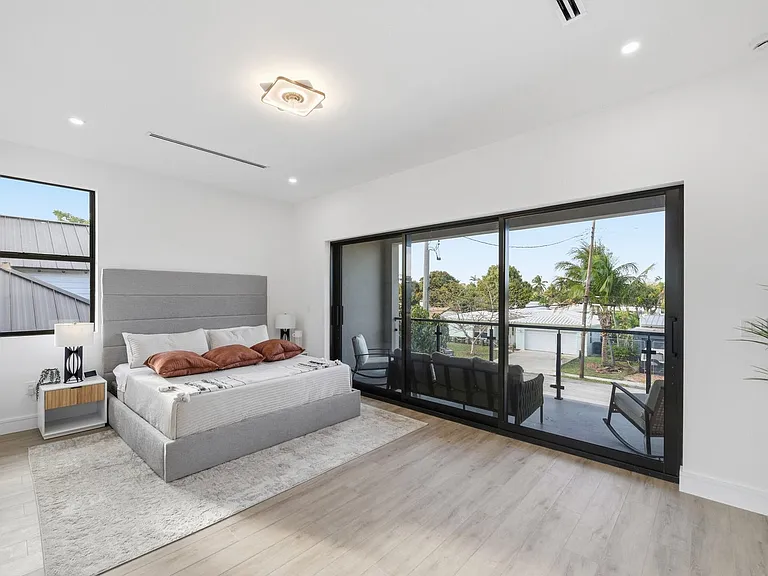 1308 Avocado Isle — Photo 43
