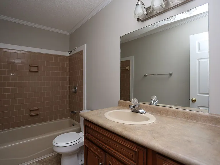 226B Courtney Way — Photo 10